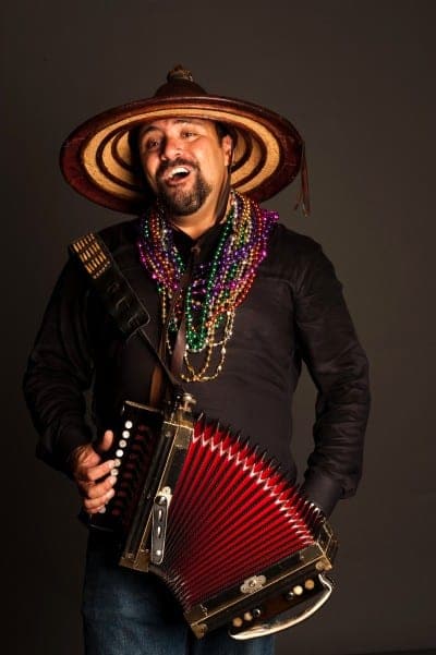 Terrance Simien - International Magazine Kreol Terrance Simien