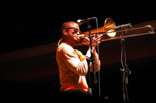 Trombone_Shorty - International Magazine Kreol Trombone Shorty at Festival International de Louisiane