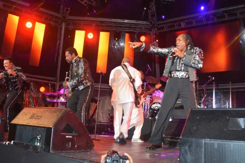 commodores - International Magazine Kreol The Commodores