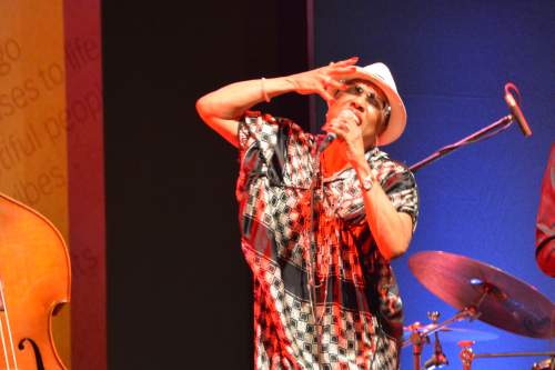 deedee - International Magazine Kreol DeeDee Bridgewater