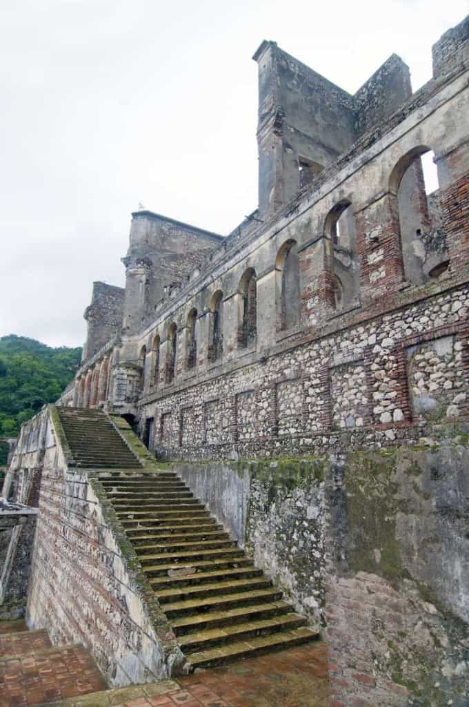 Sans Souci Palace. - International Magazine Kreol Sans Souci Palace