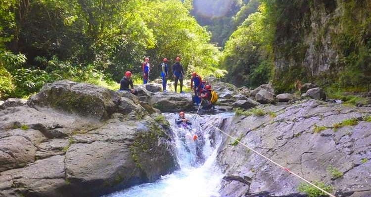 Toboggan groupe - International Magazine Kreol