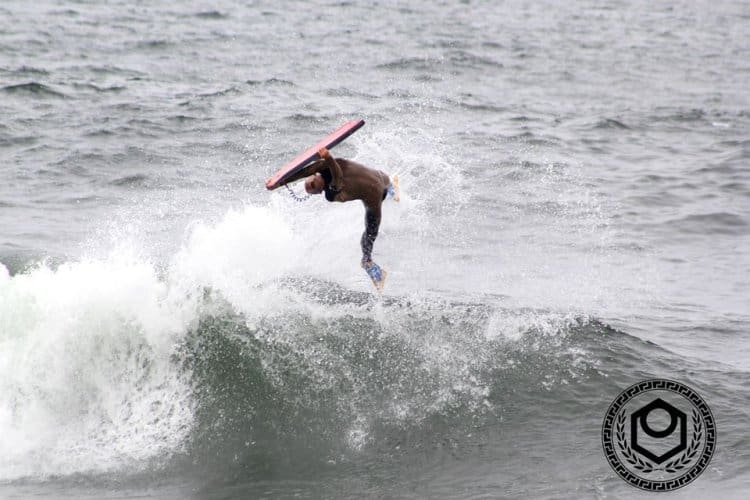 free_surf_arica_1 - International Magazine Kreol free surf arica