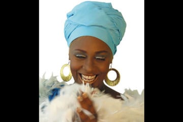 Yomira John
