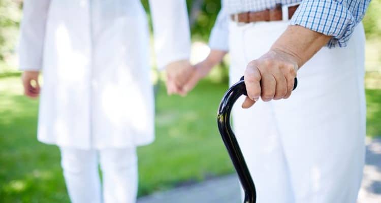 personal aid - International Magazine Kreol personal aid
