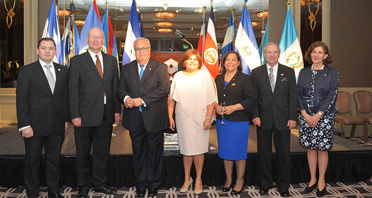 Central_american - International Magazine Kreol Central American Independence Day anniversary
