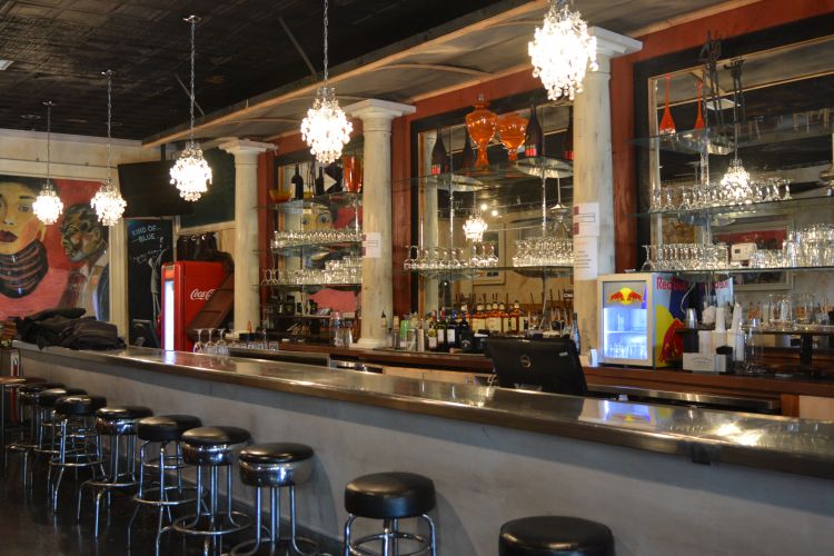 Café 4212 - International Magazine Kreol Café 4212