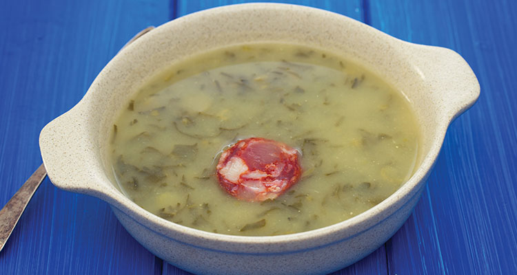 Caldo verde - International Magazine Kreol Caldo verde