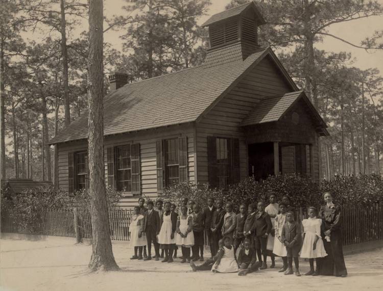 African American school - International Magazine Kreol
