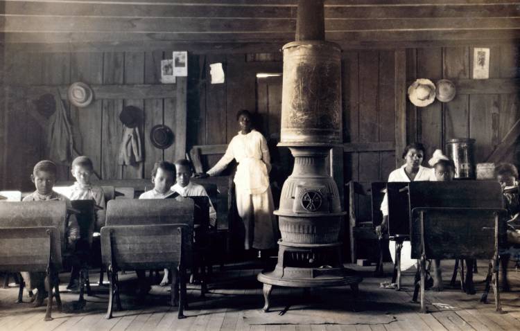 School in session - International Magazine Kreol