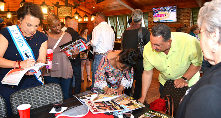 Signing - International Magazine Kreol Signing
