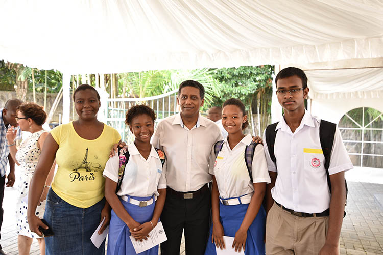 DSC_3702 - International Magazine Kreol Seychellois President, Danny Faure12