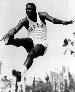 Jackie_robinson_ucla_track - International Magazine Kreol Jackie Robinson