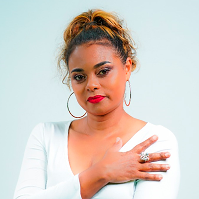 10 - International Magazine Kreol Belinda Moncherry Vocalist/Violinist/Percussionist
