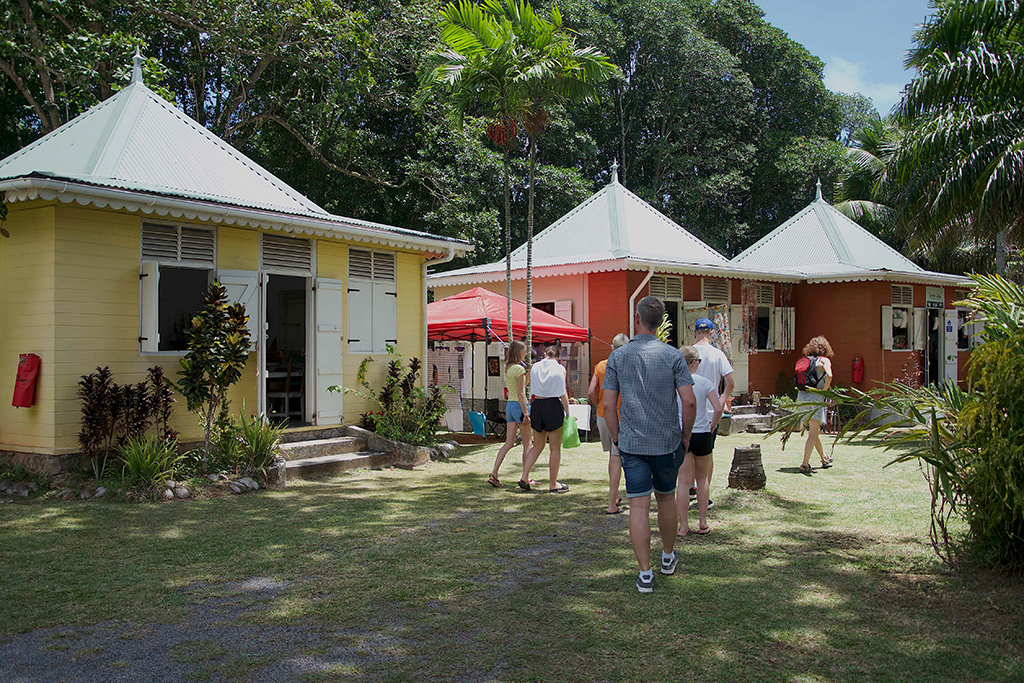 20221029_Au Cap_Seychelles_Lancement Bazar Creole_Credit © Joey Nicles Modeste7117 - copie - International Magazine Kreol Seychelles Festival Kreol