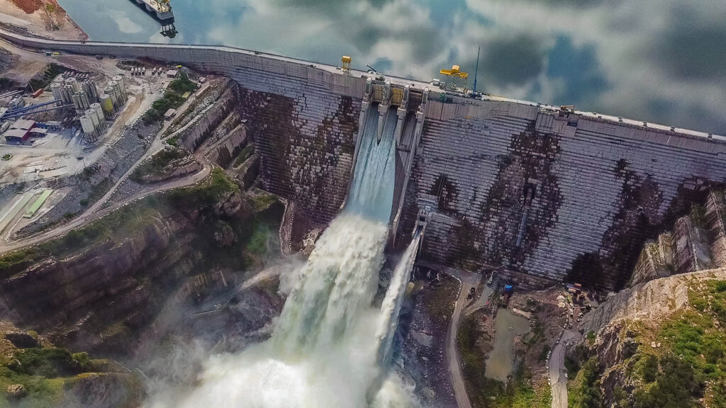HydroelectricPowerPlantInAngola - International Magazine Kreol Hydroelectric power plant in Angola.