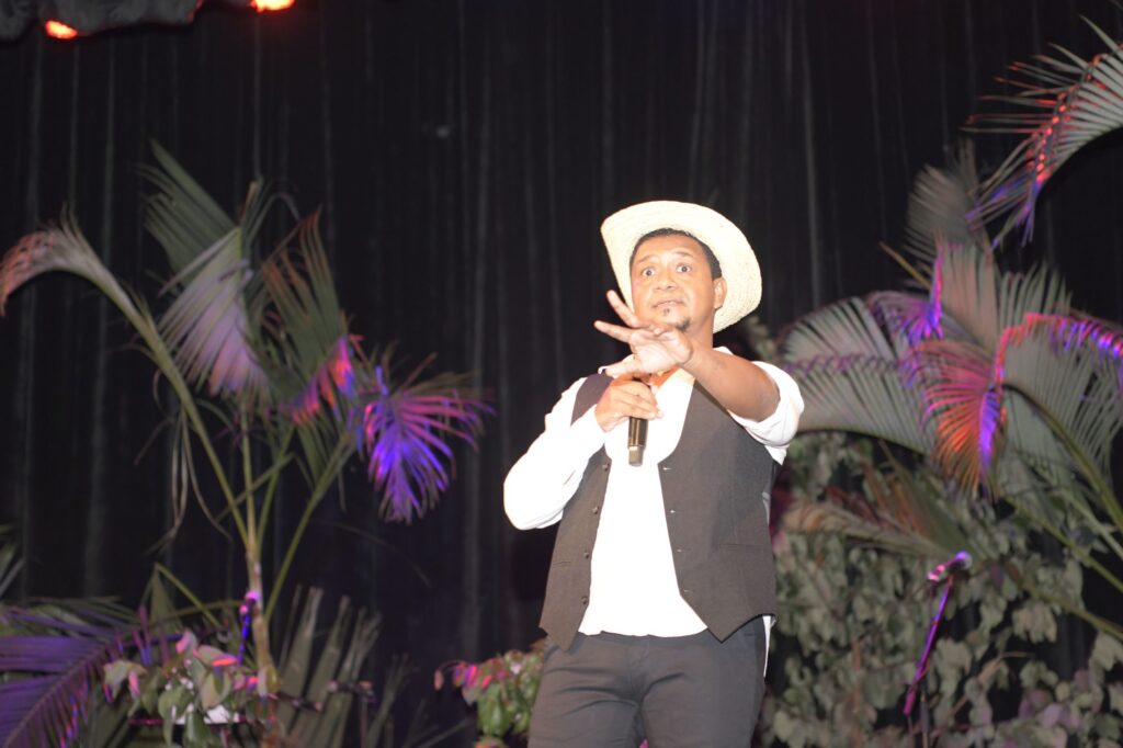 A symphony of Cultures - International Magazine Kreol A symphony of Cultures