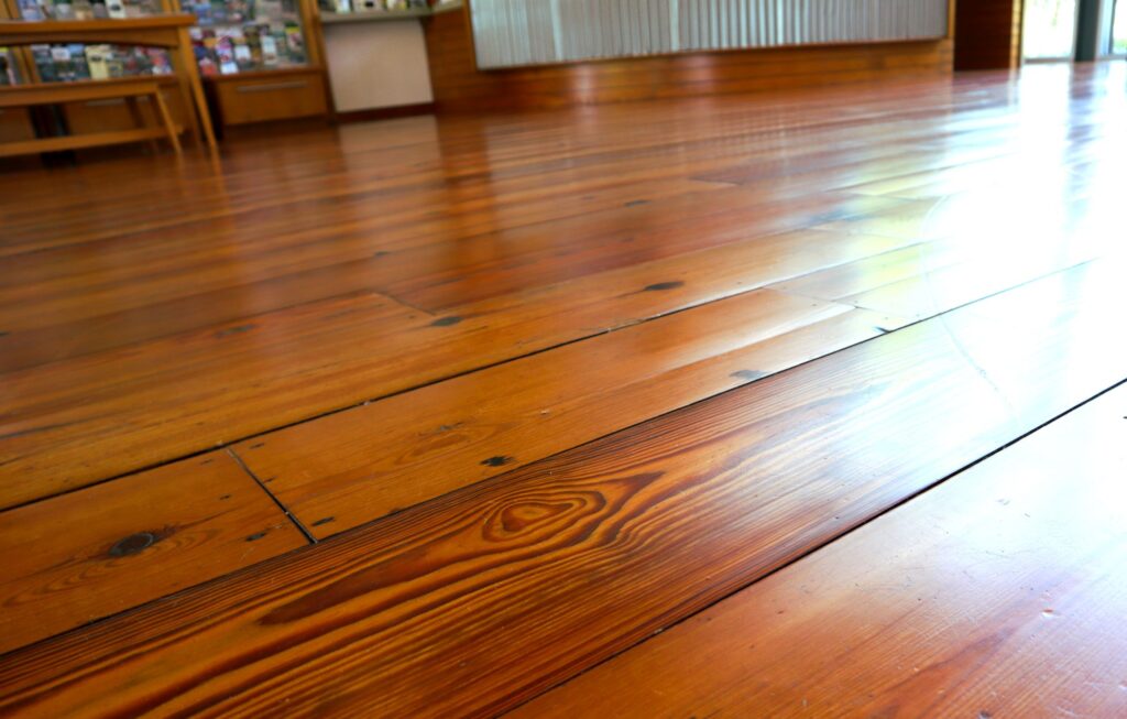 Long Leaf Pine Floors - International Magazine Kreol Architecture of Life in Louisiana