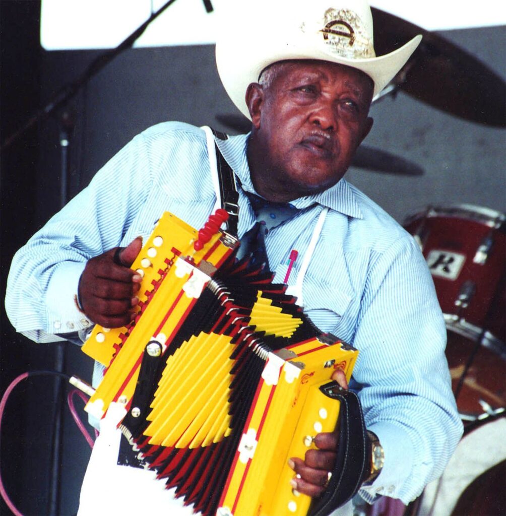 Boozoo Chavis SW La Zydeco Fest 5. 2000 - International Magazine Kreol Poncho & Rellis Chavis