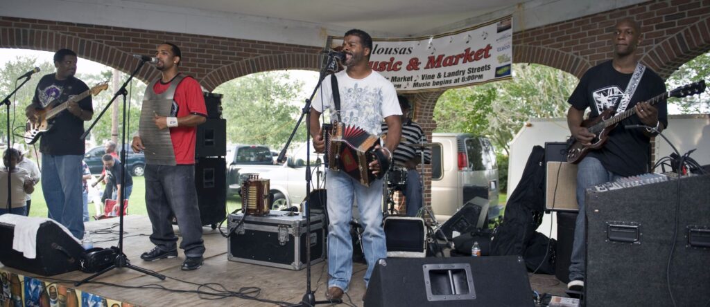 Step Rideau and the Zydeco Outlaws, Opelousas Music and Market, 2008 - International Magazine Kreol Stephen Joseph Rideau
