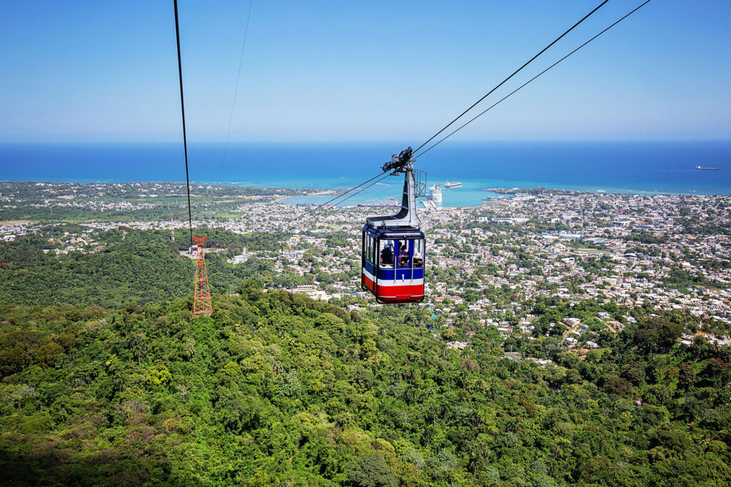 TelefericoInPuertoPlataDominicanRepublicOffersTheVisitorA - International Magazine Kreol Dominican Republic