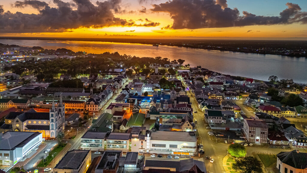 Suriname_Lead - International Magazine Kreol Suriname