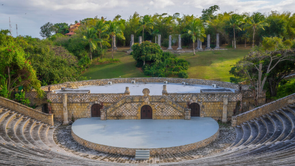 Untitled-5 - International Magazine Kreol Altos de Chavón Amphitheater in ancient village Altos de Chavon, re-created sixteenth-century Mediterranean style village, La Romana, Dominican Republic