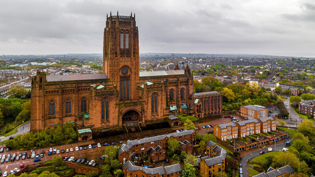 Liverpool Cathedral, the grand seat of the Bishop of Liverpool, dominates the skyline as the largest cathedral in Britain — a masterpiece of Gothic Revival and a beacon of northern pride. - International Magazine Kreol Liverpool Cathedral, the grand seat of the Bishop of Liverpool, dominates the skyline as the largest cathedral in Britain — a masterpiece of Gothic Revival and a beacon of northern pride.