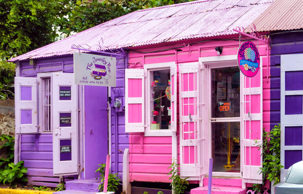 Colourful shopfront, BVI. - International Magazine Kreol Colourful shopfront, BVI.
