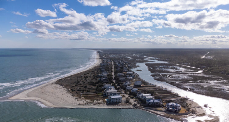Pawleys Island beach beachfront homes South Carolina aerial drone view - International Magazine Kreol Pawleys Island beach beachfront homes South Carolina aerial drone view